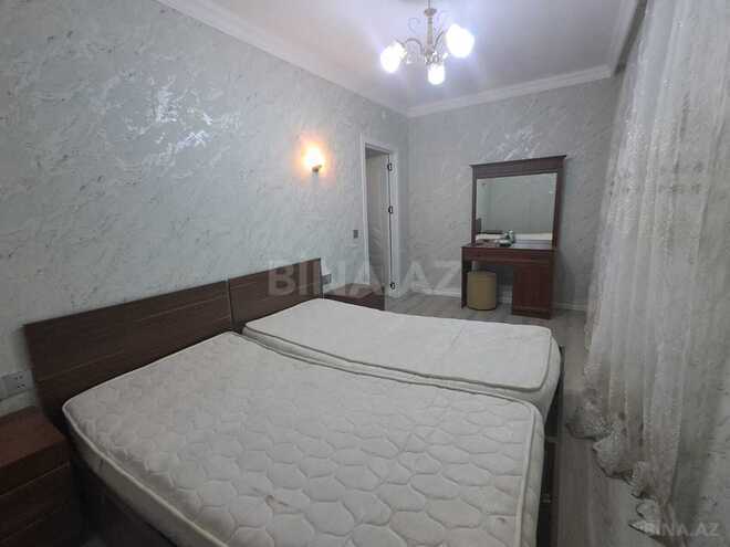 Сдаётся 3-комн. вторичка 60 м², м. Нефтчиляр, photo 4 from 12