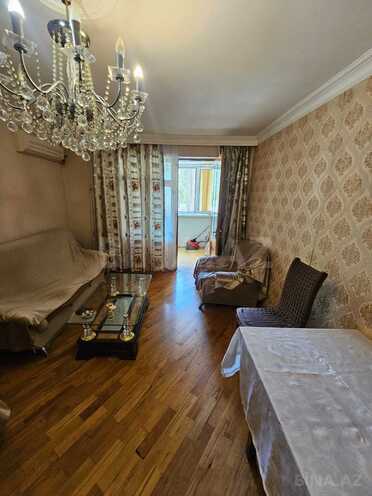 Продаётся 3-комн. вторичка 70 м², м. Иншаатчылар, photo 10 from 16