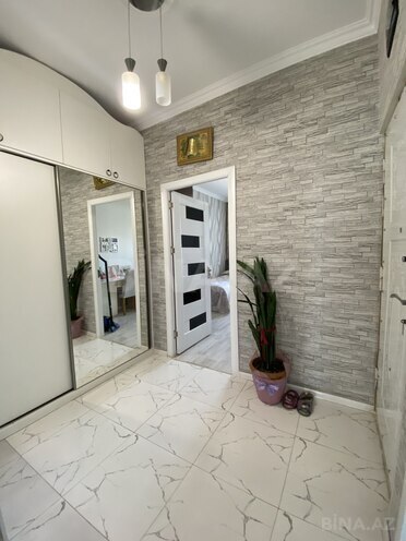 Продаётся 3-комн. вторичка 63 м², м. Ази Асланов, photo 11 from 18