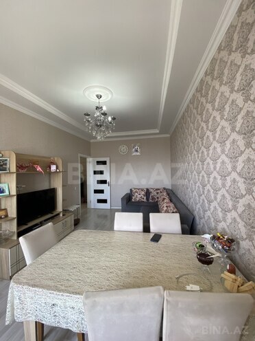 Продаётся 3-комн. вторичка 63 м², м. Ази Асланов, photo 3 from 18