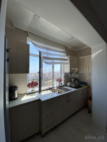 Продаётся 3-комн. вторичка 63 м², м. Ази Асланов, photo 6 from 18