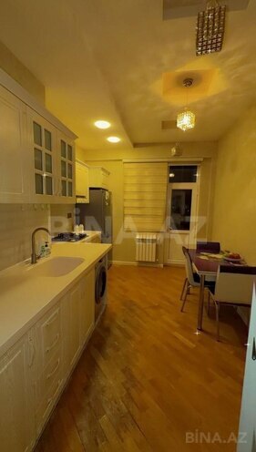 Сдаётся 2-комн. новостройка 80 м², м. Кара Караев, photo 5 from 11