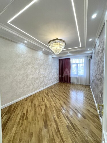 Satılır 4 otaqlı yeni tikili 165 m², 28 May m., photo 10 from 18