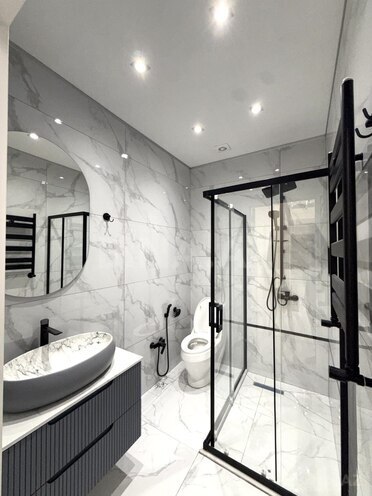 Продаётся 2-комн. новостройка 65 м², м. Кара Караев, photo 14 from 17
