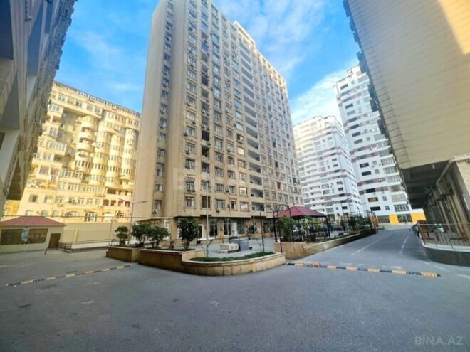 Сдаётся 3-комн. новостройка 105 м², м. Иншаатчылар, photo 1 from 23
