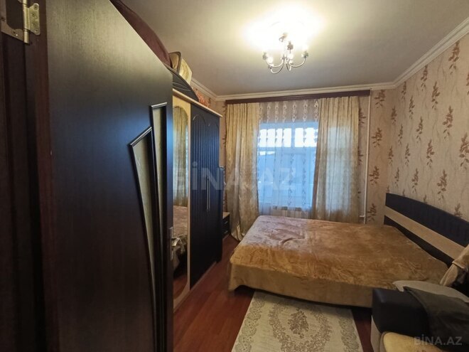 Продаётся 3-комн. вторичка 68 м², м. Нефтчиляр, photo 8 from 15