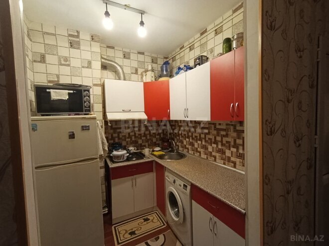 Продаётся 3-комн. вторичка 68 м², м. Нефтчиляр, photo 13 from 15