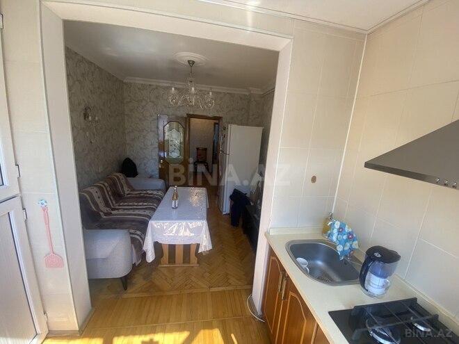 Satılır 4 otaqlı köhnə tikili 70 m², Həzi Aslanov m., photo 13 from 27