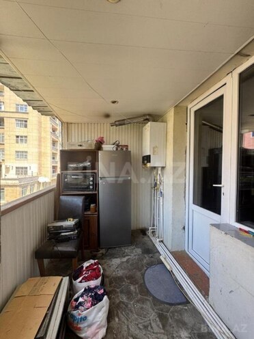 Satılır 3 otaqlı köhnə tikili 75 m², İnşaatçılar m., photo 15 from 16