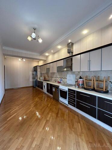 Сдаётся 4-комн. новостройка 200 м², м. Сахил, photo 17 from 27