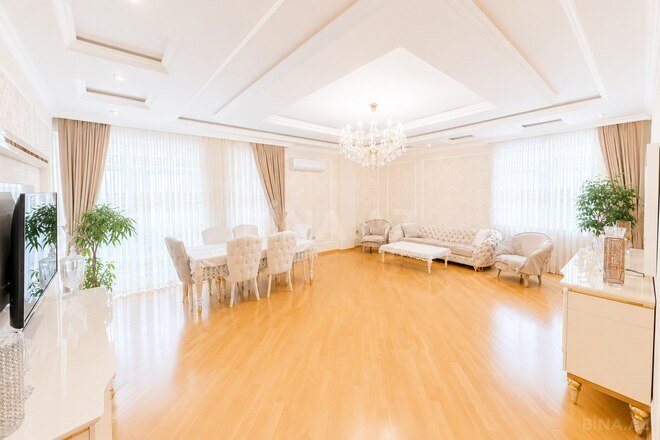 Продаётся 4-комн. новостройка 225 м², м. Элмляр Академиясы, photo 1 from 14