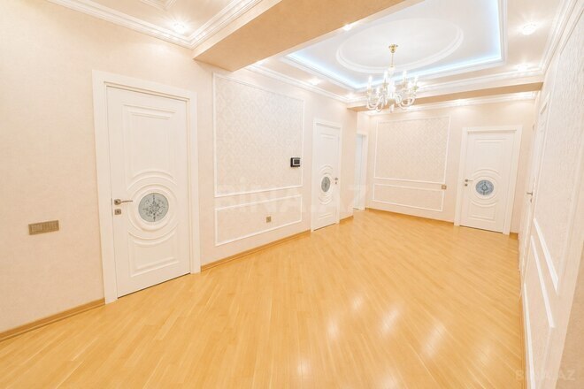 Продаётся 4-комн. новостройка 225 м², м. Элмляр Академиясы, photo 6 from 14