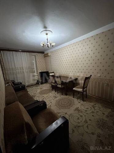 Satılır 2 otaqlı köhnə tikili 60 m², Xalqlar Dostluğu m., photo 3 from 13