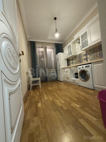 Продаётся 2-комн. новостройка 70 м², м. Кара Караев, photo 4 from 17