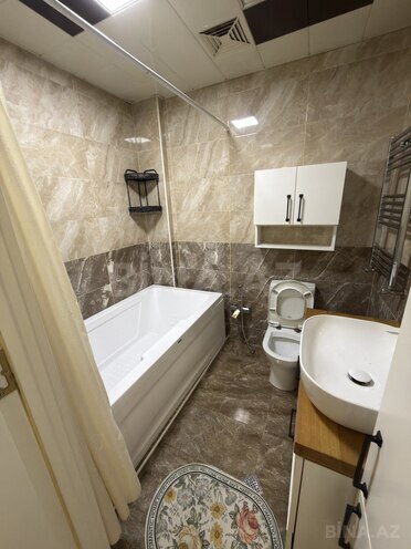 Продаётся 2-комн. новостройка 70 м², м. Кара Караев, photo 8 from 17