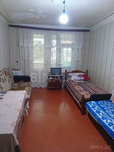 Продаётся 1-комн. вторичка 40 м², м. Иншаатчылар, photo 3 from 7