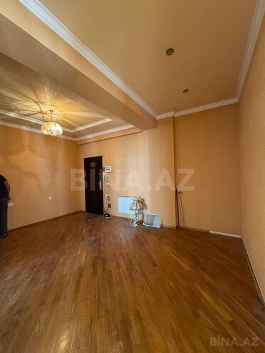 Продаётся 2-комн. новостройка 103 м², м. Элмляр Академиясы, photo 1 from 15