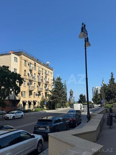 Продаётся 2-комн. новостройка 103 м², м. Элмляр Академиясы, photo 11 from 15