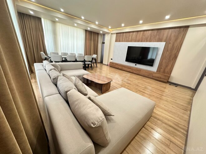 Сдаётся 3-комн. новостройка 145 м², м. Элмляр Академиясы, photo 1 from 18