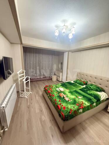 İcarəyə verilir 2 otaqlı köhnə tikili 85 m², İçəri Şəhər m., photo 17 from 19
