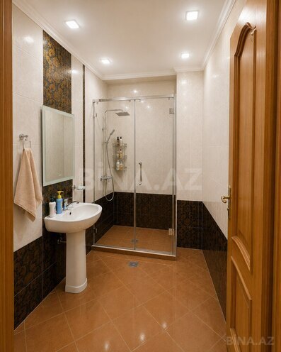 İcarəyə verilir 3 otaqlı yeni tikili 140 m², Nəriman Nərimanov m., photo 13 from 16