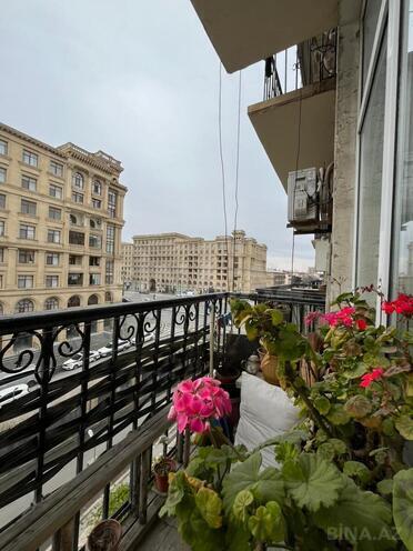 Satılır 2 otaqlı köhnə tikili 50 m², Nəriman Nərimanov m., photo 7 from 11