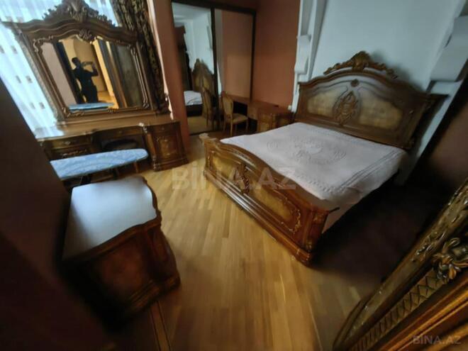Сдаётся 3-комн. новостройка 120 м², м. Элмляр Академиясы, photo 7 from 17