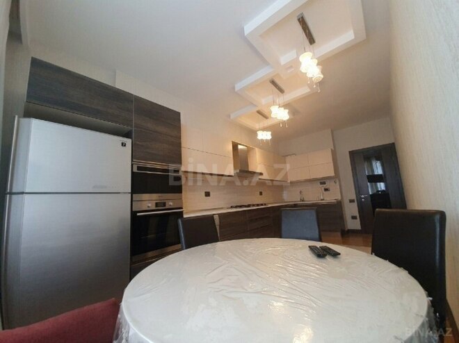 Сдаётся 2-комн. новостройка 98 м², м. Элмляр Академиясы, photo 15 from 24