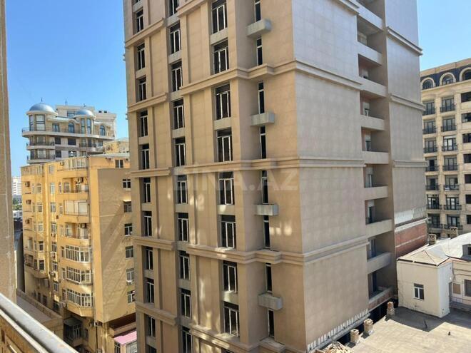 Satılır 3 otaqlı yeni tikili 107 m², İçəri Şəhər m., photo 3 from 11