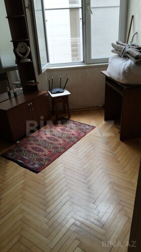 İcarəyə verilir 2 otaqlı köhnə tikili 65 m², 28 May m., photo 10 from 19