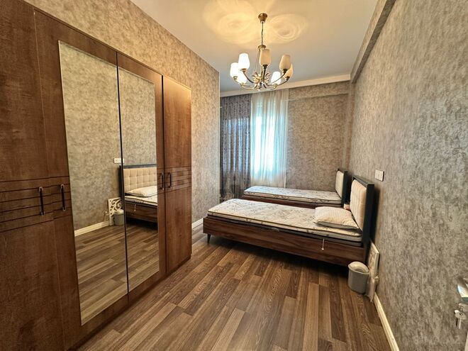 Сдаётся 3-комн. новостройка 100 м², м. Элмляр Академиясы, photo 9 from 19