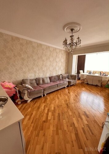 Satılır 3 otaqlı köhnə tikili 81 m², Koroğlu m., photo 1 from 11