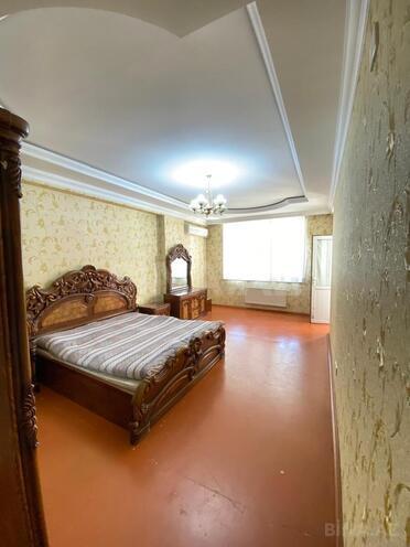 Сдаётся 2-комн. новостройка 90 м², м. 20 января, photo 1 from 15