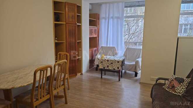 İcarəyə verilir 2 otaqlı köhnə tikili 60 m², 28 May m., photo 1 from 12