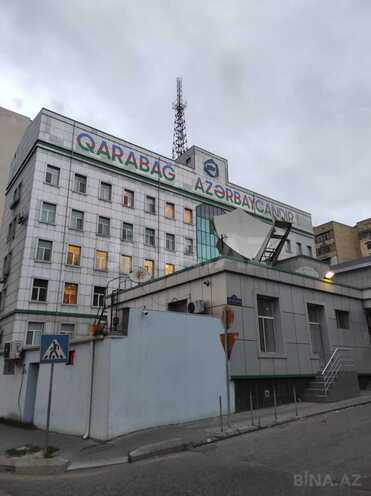 Сдаётся 4-комн. вторичка 80 м², м. Элмляр Академиясы, photo 5 from 19