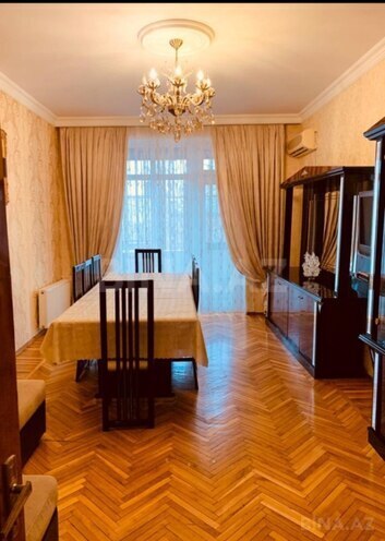 Satılır 3 otaqlı köhnə tikili 80 m², 28 May m., photo 3 from 9