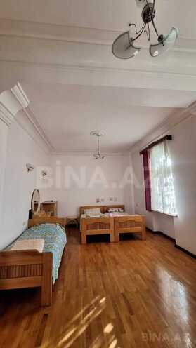 Satılır 7 otaqlı həyət evi/bağ evi 300 m², Novxanı q., photo 10 from 19