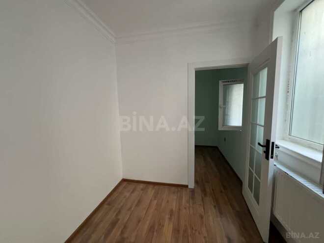 Satılır 2 otaqlı köhnə tikili 22 m², Sahil m., photo 10 from 14