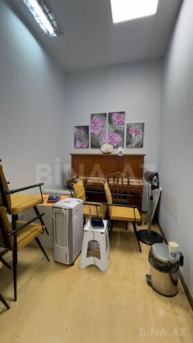 Продаётся 6-комн. офис 357 м², м. Иншаатчылар, photo 4 from 17