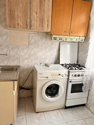Satılır 2 otaqlı köhnə tikili 45 m², Şah İsmayıl Xətai m., photo 6 from 9