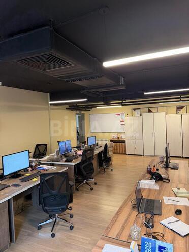 Сдаётся 3-комн. офис 90 м², м. Иншаатчылар, photo 6 from 8
