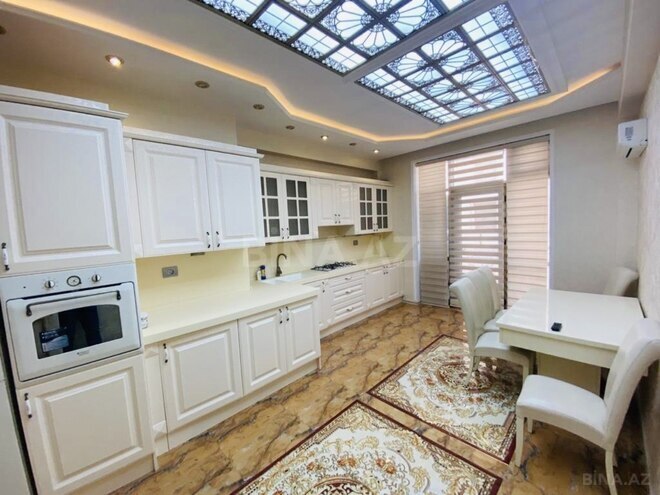 Сдаётся 3-комн. новостройка 190 м², м. Элмляр Академиясы, photo 17 from 22