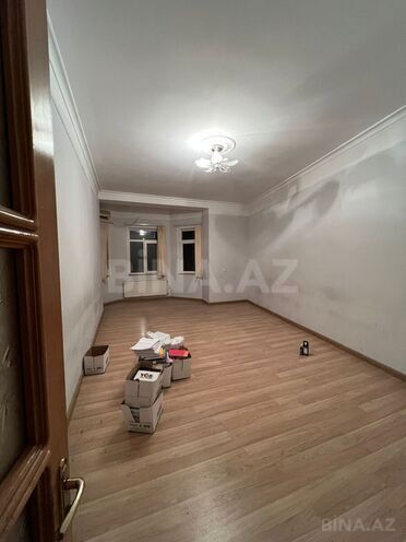 Сдаётся 5-комн. офис 160 м², м. Низами, photo 8 from 24