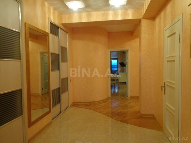 İcarəyə verilir 4 otaqlı yeni tikili 200 m², İçəri Şəhər m., photo 14 from 17