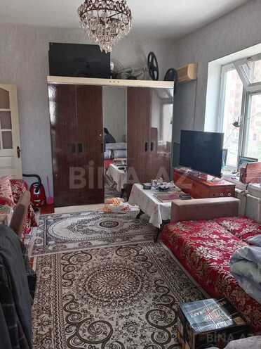 Satılır 2 otaqlı köhnə tikili 40 m², Əhmədli m., photo 1 from 10