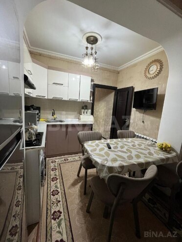 Продаётся 2-комн. вторичка 65 м², пос. Ени Гюнешли, photo 5 from 13