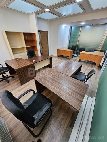 Сдаётся 2-комн. офис 60 м², м. Гянджлик, photo 1 from 10