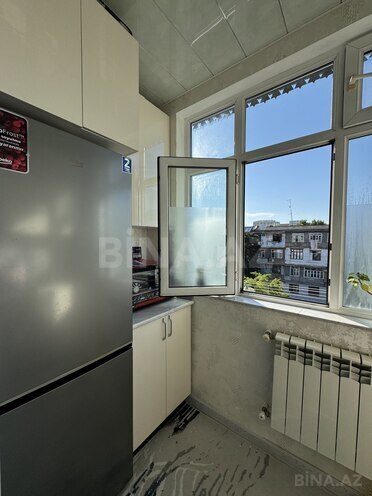 Продаётся 2-комн. вторичка 45 м², м. Халглар Достлугу, photo 6 from 14