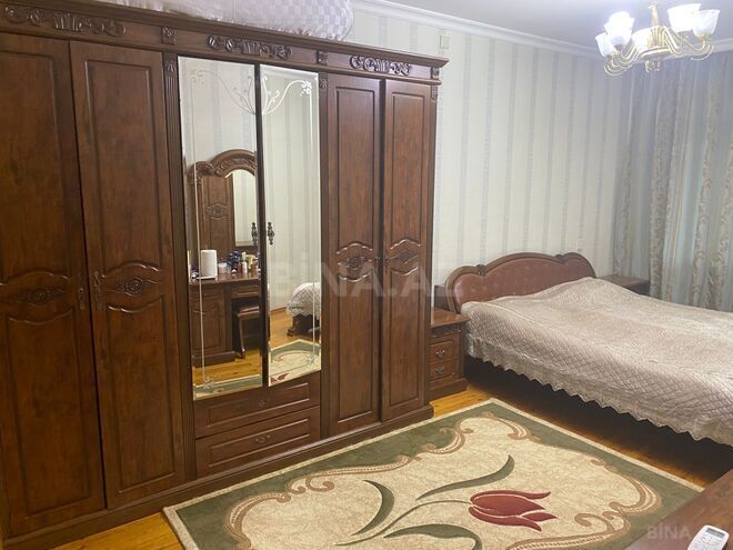 Satılır 3 otaqlı köhnə tikili 75 m², Neftçilər m., photo 1 from 12