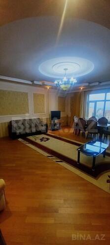 İcarəyə verilir 3 otaqlı yeni tikili 156 m², Nizami m., photo 3 from 16